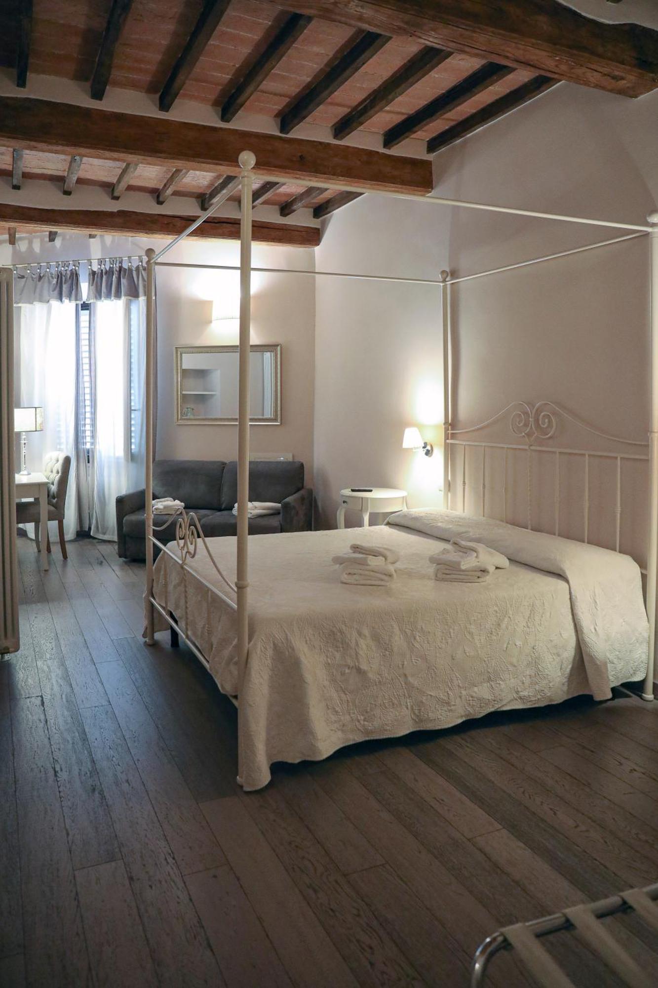 B&B Il Senesino Сиена Экстерьер фото