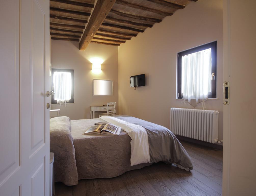 B&B Il Senesino Сиена Экстерьер фото